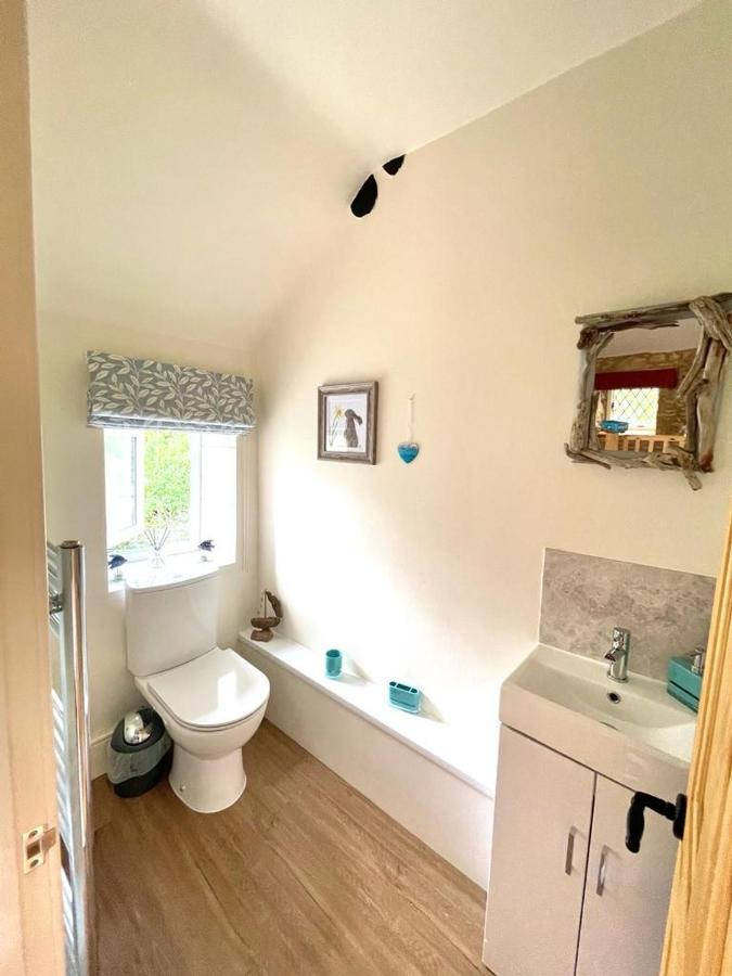 Cotswold Coombe Cottage Wotton-under-Edge Kültér fotó